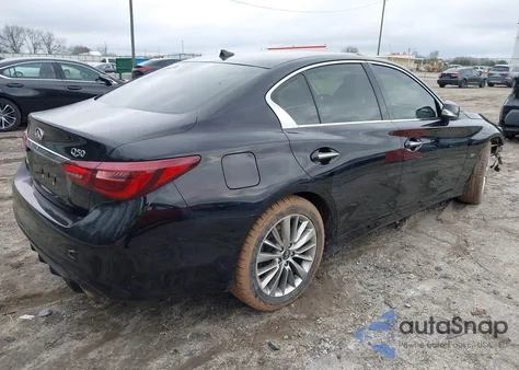 2018 Infiniti Q50 3.0T Luxe z USA, uszkodzony, nr VIN JN1EV7AR2JM432714